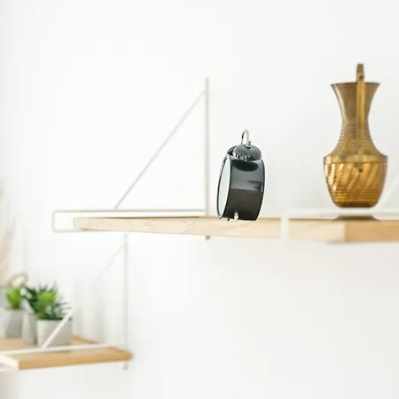 Floral Retreat In Center By Flat Mаnager